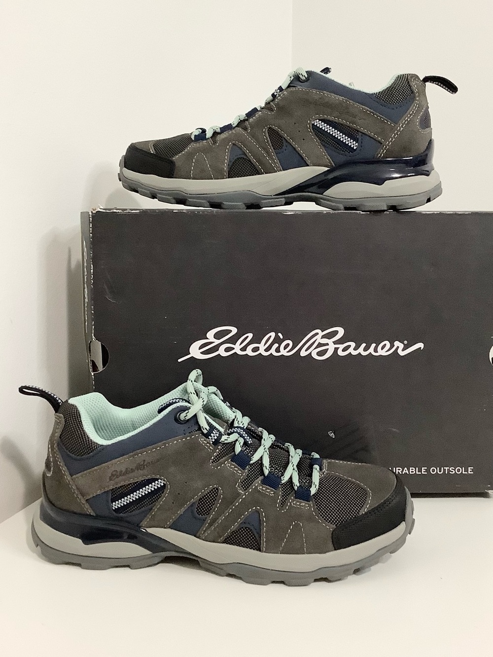 Eddie Bauer Trail Hiking Outdoor Memory Foam Shoes Women’s Sz.6 NWT